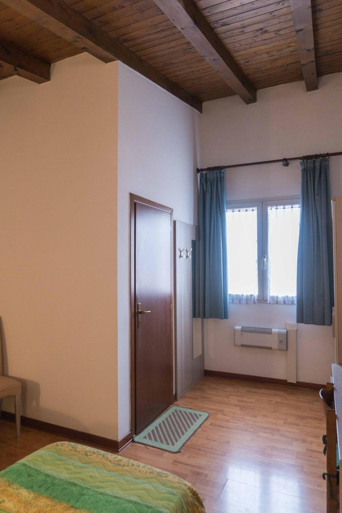 Ristorante Albergo Al Donatore Teor Bilik gambar